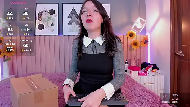 Nina Ford online show from February 21, 3:07 am