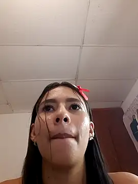 saralean604 online show from September 21, 9:05 pm