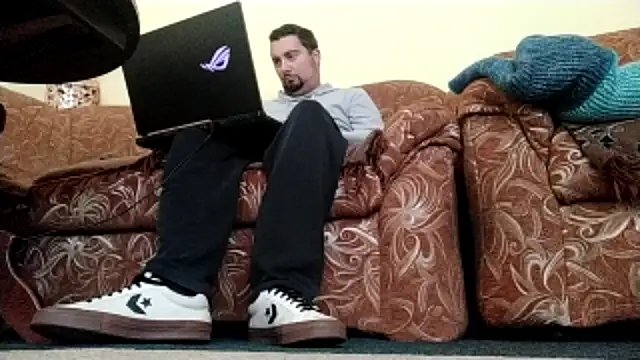 Snapshot of Joseph1Arnold chatting on October 31, 11:11 am Joseph1Arnold online show from October 31, 11:11 am