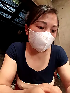 Snapshot of Phinminlisa chatting on May 6, 5:14 am Phinminlisa online show from May 6, 5:14 am