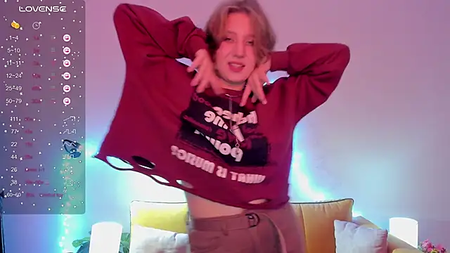 Hailey Foxy online show from October 8, 8:56 am