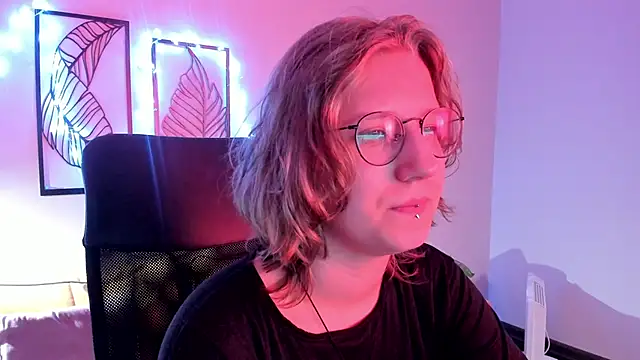 Hailey Foxy online show from November 17, 9:04 am