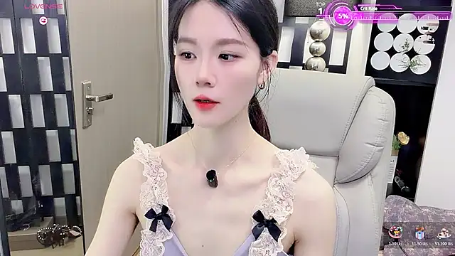 Yueyue-MM online show from June 29, 1:34 am