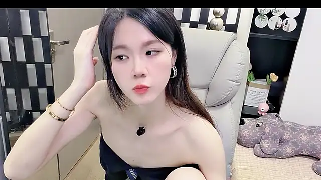 Yueyue-MM online show from July 13, 2:31 pm