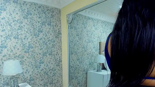 Snapshot of AlahiaJoness chatting on September 12, 3:17 am AlahiaJoness online show from September 12, 3:17 am