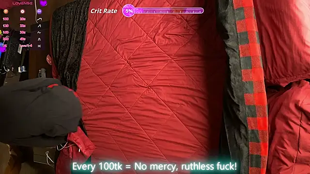 Snapshot of d3luluxx chatting on October 12, 8:30 pm d3luluxx online show from October 12, 8:30 pm