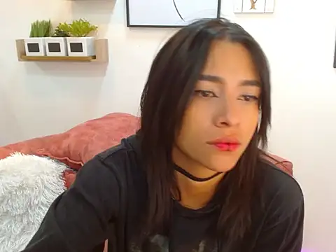 Aliciacute   online show from October 4, 7:23 pm