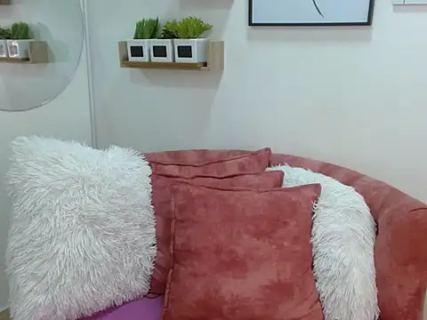 Aliciacute   online show from October 9, 9:24 pm