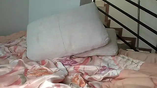 Alejandro92 cali online show from February 14, 1:41 pm