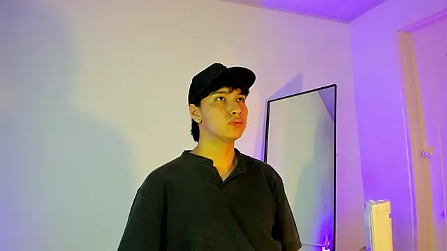 Snapshot of AngelFlexxx chatting on September 15, 7:25 pm AngelFlexxx online show from September 15, 7:25 pm