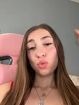 alicewonder 8 online show from April 1, 8:48 am