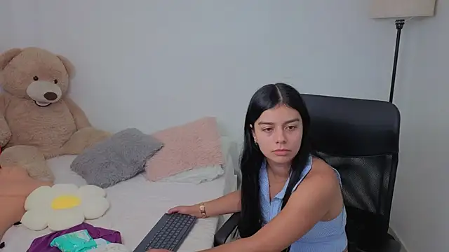 valerihouse online show from October 4, 10:41 pm