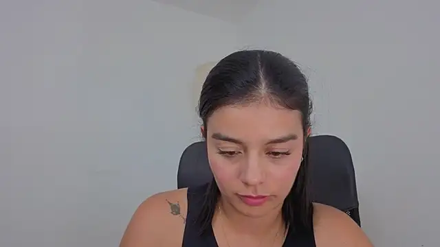 valerihouse online show from October 26, 1:33 am