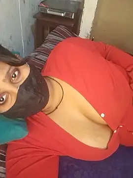 Minu love online show from April 11, 5:50 pm