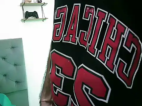 g0lden boss online show from October 3, 2:30 am