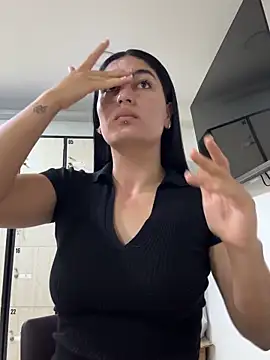 Snapshot of Scarlett_12 chatting on September 25, 11:14 am Scarlett 12 online show from September 25, 11:14 am