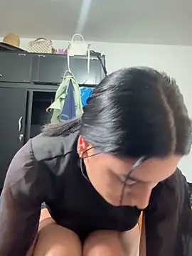 Snapshot of Scarlett_12 chatting on September 27, 1:49 pm Scarlett 12 online show from September 27, 1:49 pm