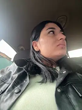 Snapshot of Scarlett_12 chatting on October 16, 11:44 am Scarlett 12 online show from October 16, 11:44 am