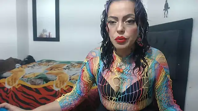 monica loveet online show from October 16, 8:32 pm