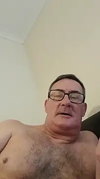 Snapshot of goldenman59 chatting on October 13, 10:48 am goldenman59 online show from October 13, 10:48 am