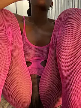 Snapshot of AmyRoss_1 chatting on August 5, 1:14 pm AmyRoss 1 online show from August 5, 1:14 pm
