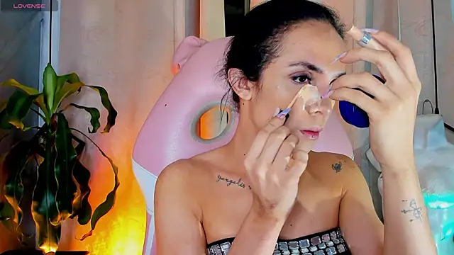 Cristal Gem1 online show from June 27, 4:06 am