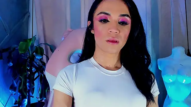 Cristal Gem1 online show from June 28, 9:04 am