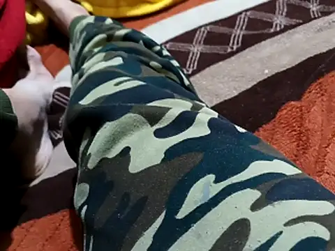 Lavz1995 online show from February 13, 11:17 am