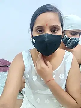 Snapshot of Miss_Riya20 chatting on April 29, 7:23 am Miss Riya20 online show from April 29, 7:23 am