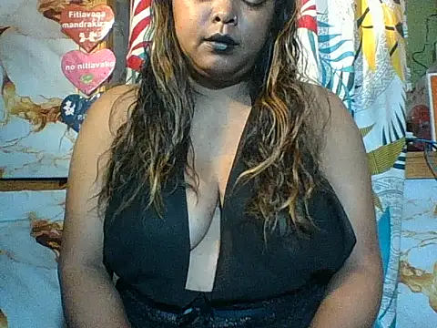 Snapshot of SEXY_METISE chatting on June 7, 7:28 pm SEXY METISE online show from June 7, 7:28 pm