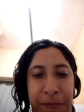 Snapshot of anitotori chatting on June 21, 3:42 am anitotori online show from June 21, 3:42 am