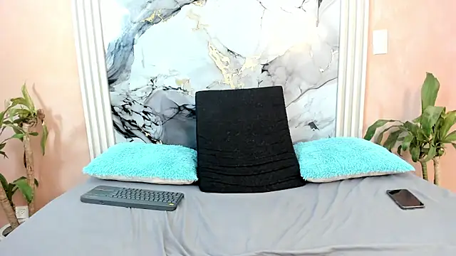  online show from January 19, 12:20 pm