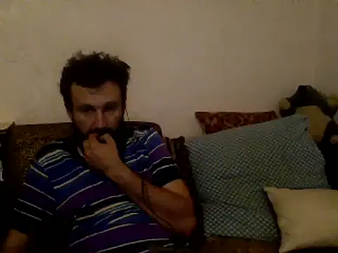 vihand22 online show from September 18, 8:33 pm