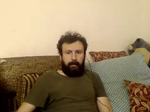 vihand22 online show from September 26, 8:24 pm