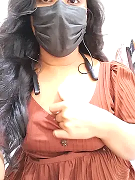 BeautyGirl sara online show from November 9, 6:33 am