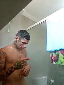 Snapshot of xirie98 chatting on September 11, 1:11 pm xirie98 online show from September 11, 1:11 pm