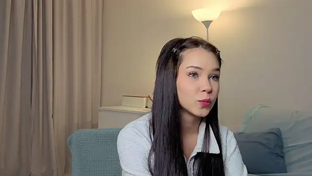 slyshypie online show from October 5, 1:31 pm