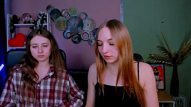 Snapshot of keylas_moan chatting on February 5, 1:38 pm keylas moan online show from February 5, 1:38 pm