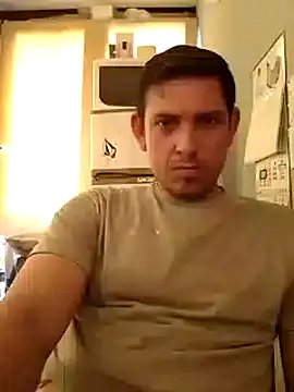 Snapshot of Az-09Ga chatting on December 5, 6:04 pm Az-09Ga online show from December 5, 6:04 pm