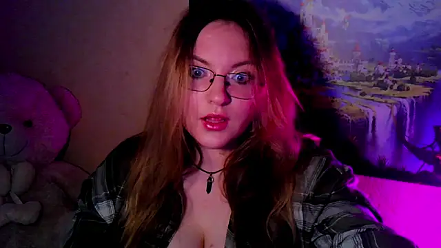 Snapshot of ZayaRush chatting on November 6, 7:20 am ZayaRush online show from November 6, 7:20 am