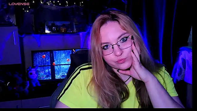 Snapshot of ZayaRush chatting on November 10, 12:48 pm ZayaRush online show from November 10, 12:48 pm