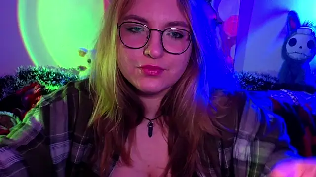 Snapshot of ZayaRush chatting on January 31, 7:34 pm ZayaRush online show from January 31, 7:34 pm