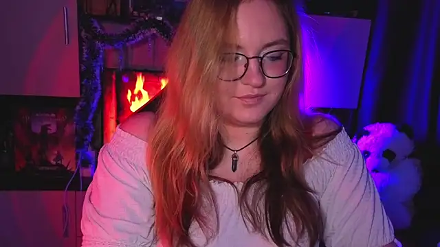 Snapshot of ZayaRush chatting on March 3, 3:29 pm ZayaRush online show from March 3, 3:29 pm