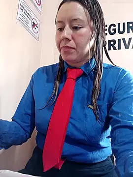 Hannah-colx online show from February 28, 5:58 pm