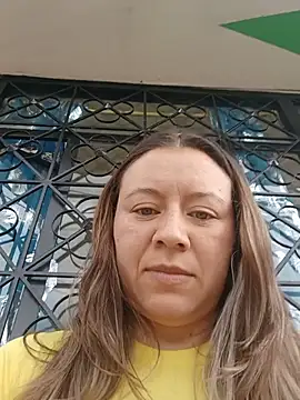 Hannah-colx online show from July 5, 6:37 pm