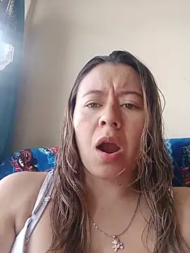 Hannah-colx online show from July 7, 4:11 pm