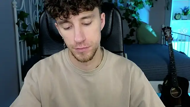 mark caron online show from November 26, 8:43 pm