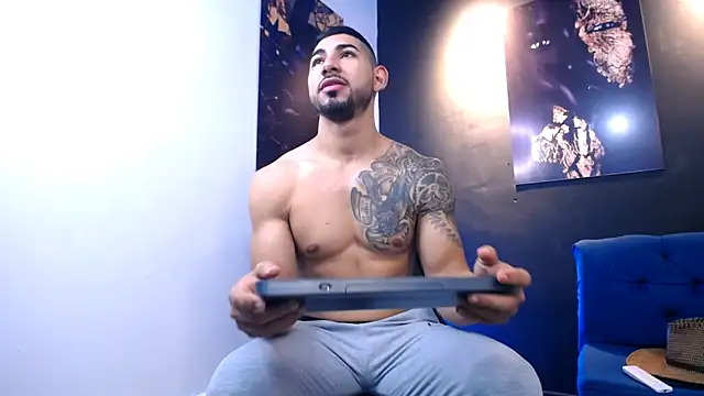 Joseph Murray online show from December 18, 7:53 pm