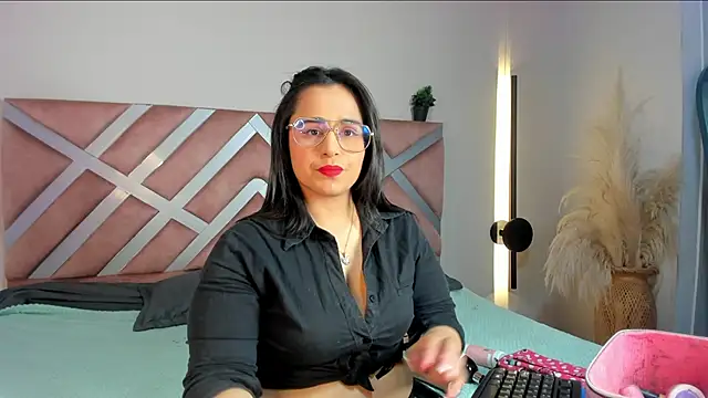  adahara queen online show from October 29, 4:26 am