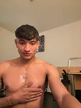 Snapshot of DavisFirb chatting on October 4, 10:08 pm DavisFirb online show from October 4, 10:08 pm